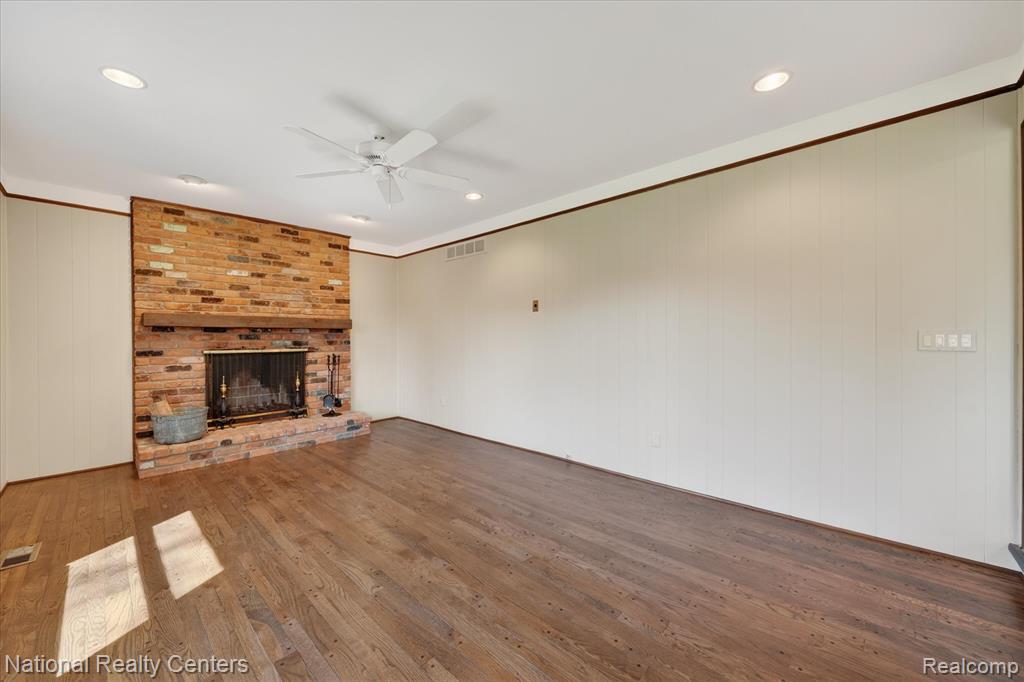 35419 Curtis Road Livonia, MI 48152 - Photo 21 of 53 Gallery Image 21