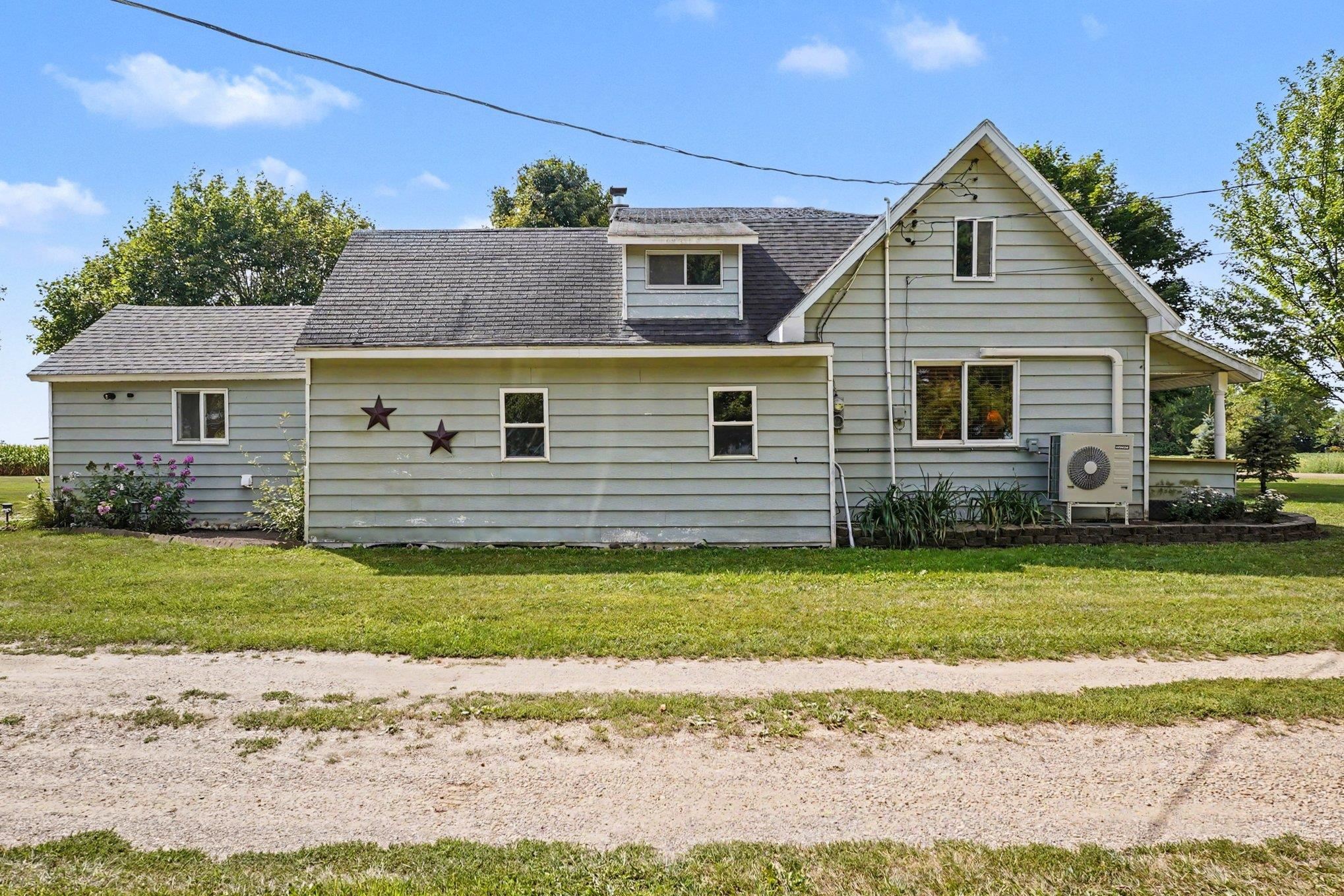 6564 North Crapo Road Breckenridge, MI 48615 - Photo 26 of 28 1950021-b7b61f14-141f-4d89-8235-faa95bcd631c.JPG