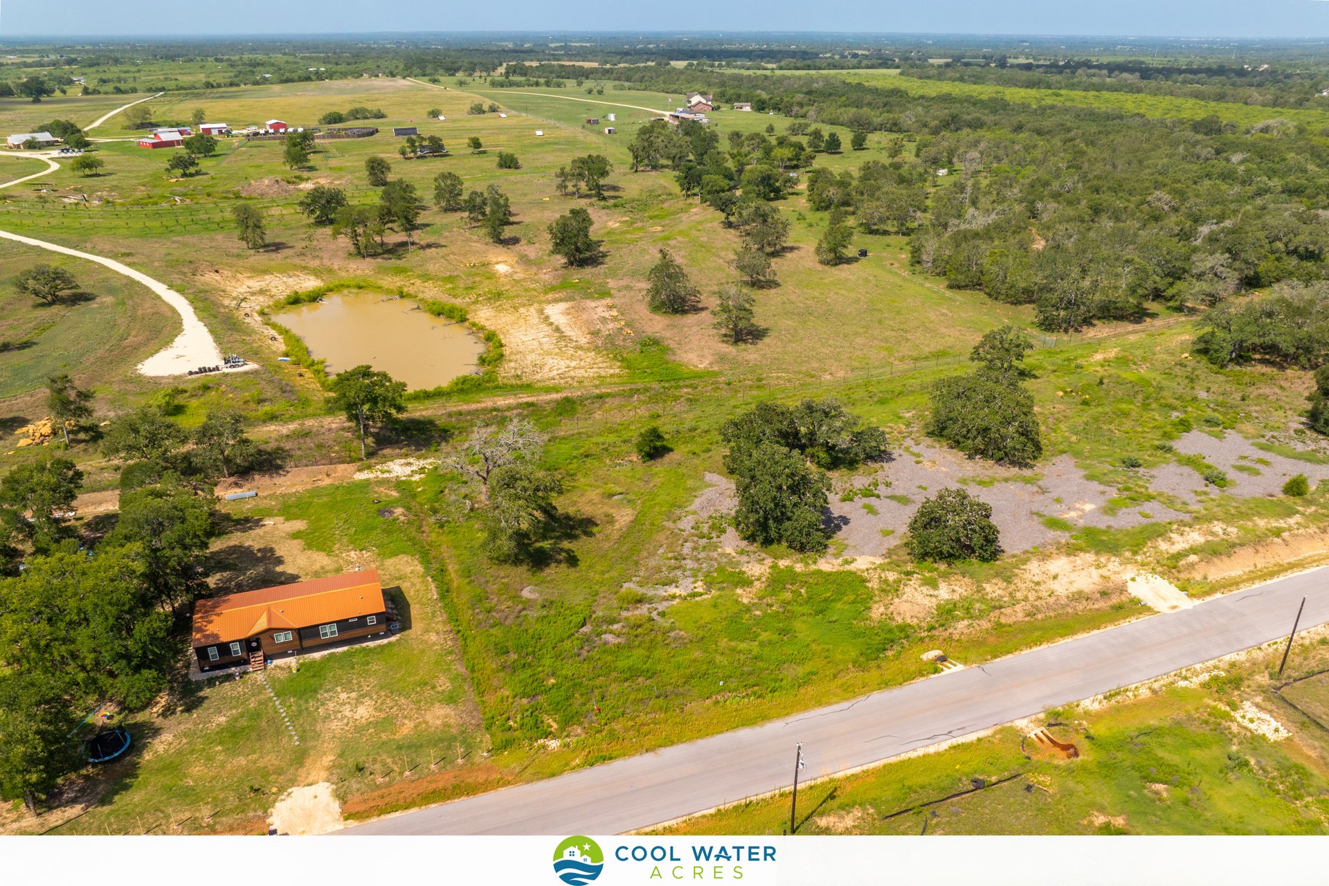 1054 Ferguson Loop Dale Dale, TX 78616 - Photo 3 of 12 a view of an ocean