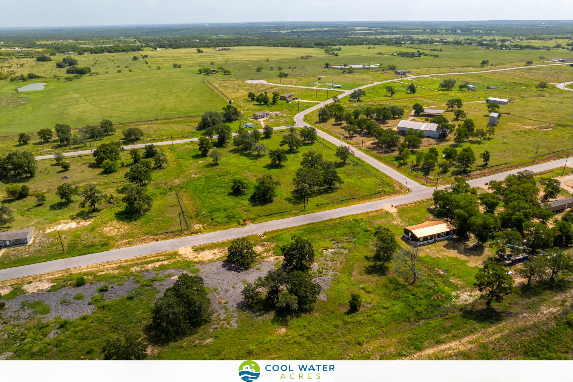 1054 Ferguson Loop Dale Dale, TX 78616 - Photo 5 of 12 a view of an ocean from a balcony