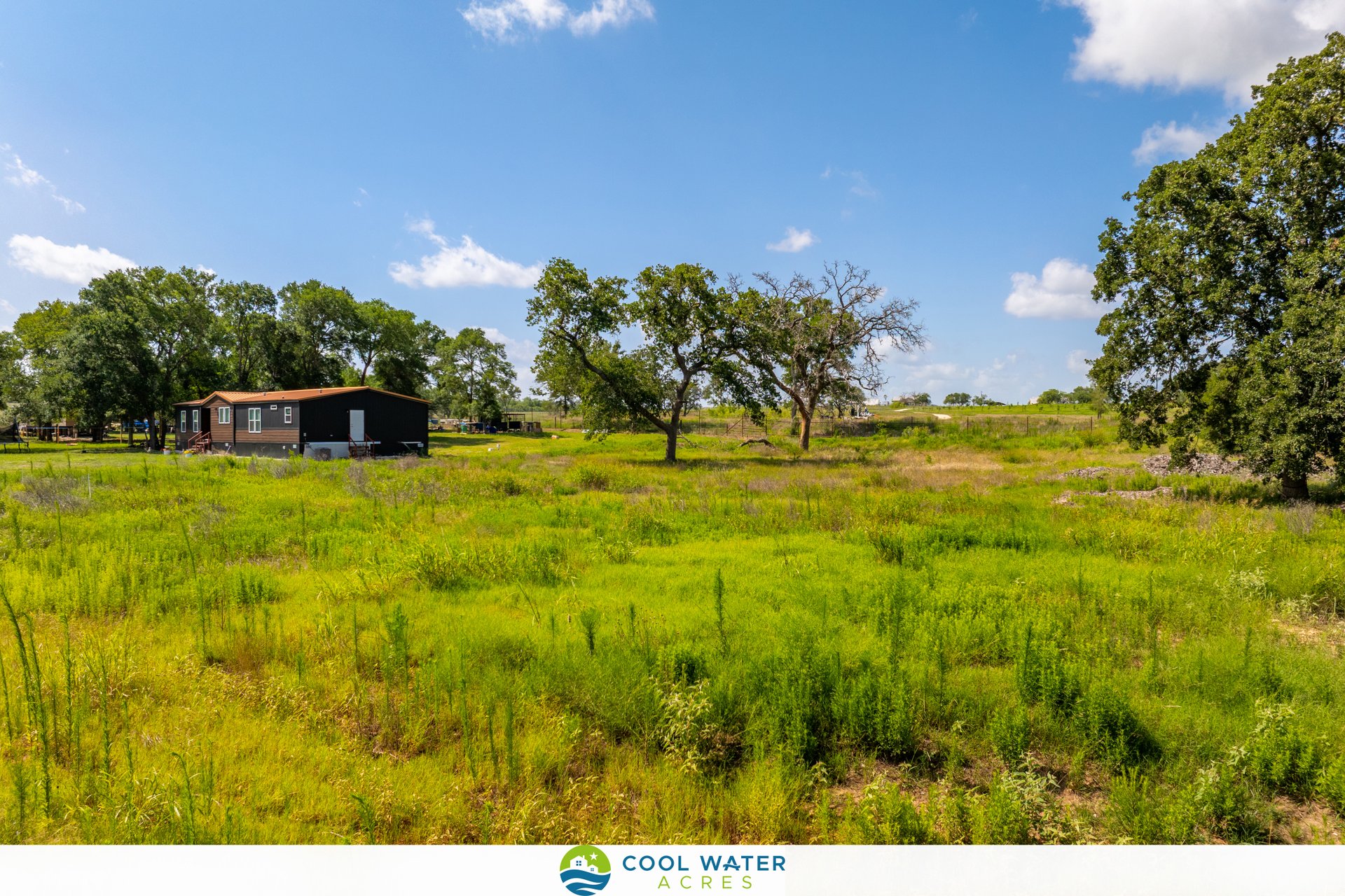 1054 Ferguson Loop Dale Dale, TX 78616 - Photo 10 of 12 a view of an ocean view