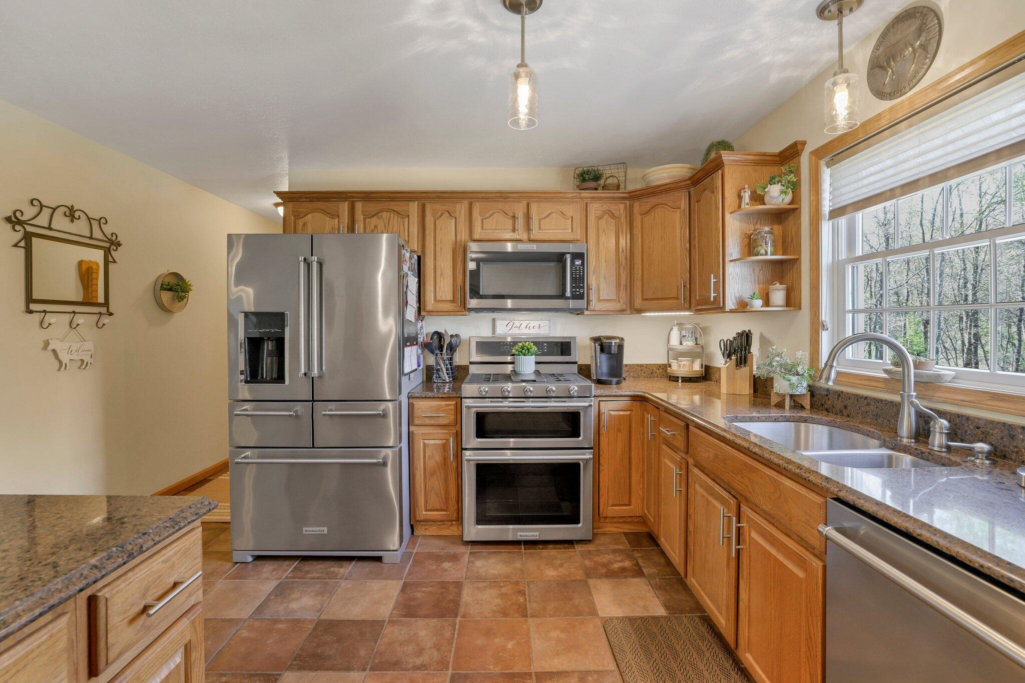 4700 Ellerman Road Zanesville, OH 43701 - Photo 19 of 101 32-web-or-mls-GR7A6716