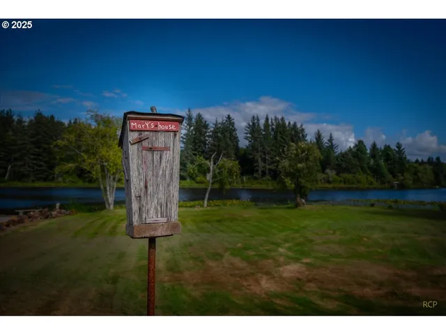 $574,950 | 33765 Lake Front Drive, Warrenton, OR 97146