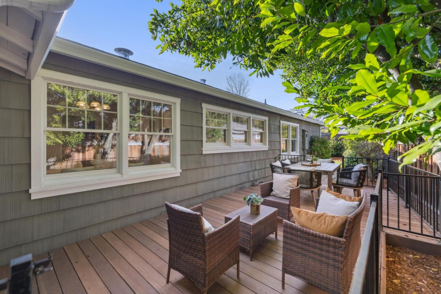 308 Hedge Road Menlo Park, CA 94025 - Photo 28 of 37