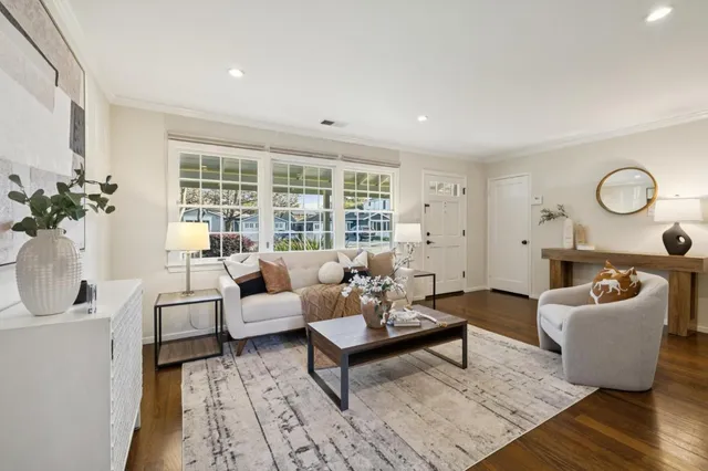 $2,095,000 | 308 Hedge Road, Menlo Park, CA 94025
