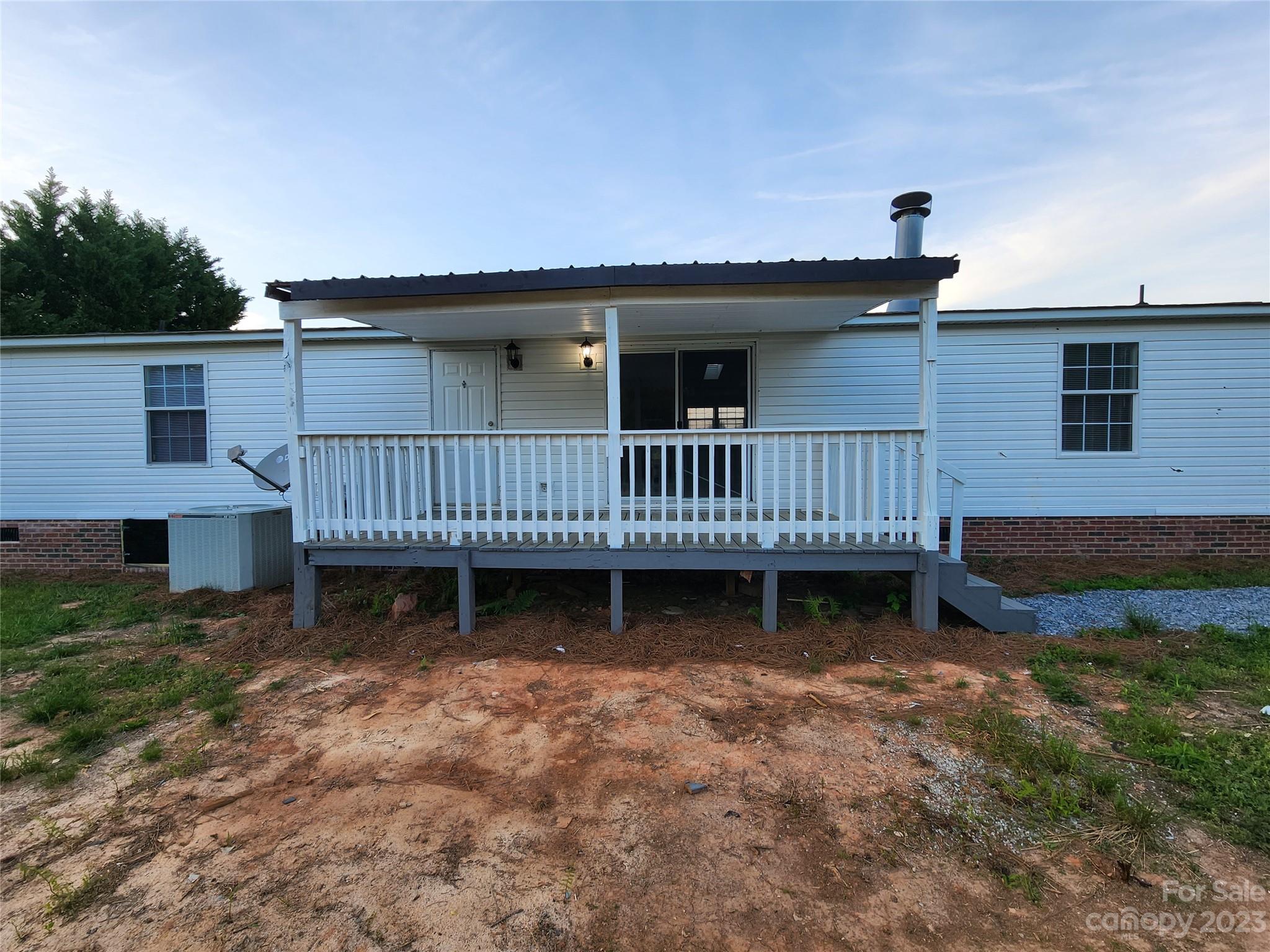 968 Lavender Road Grover, NC 28073 - Photo 7 of 26 Gallery Image 7
