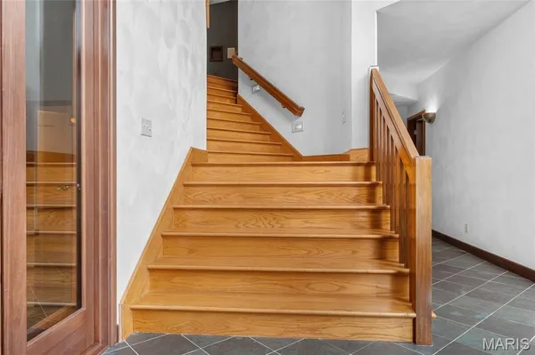 $760,000 | 11 Jennifer Lane, Collinsville, IL 62234