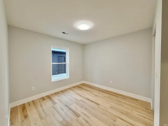 $187,900 | 579 Northwest 3rd Street, Linton, IN 47441