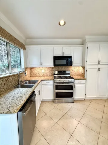 $4,995 | 635 St Ann's Drive, Laguna Beach, CA 92651