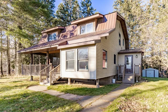 $415,000 | 4746 Caribou Lake Road, Duluth, MN 55811
