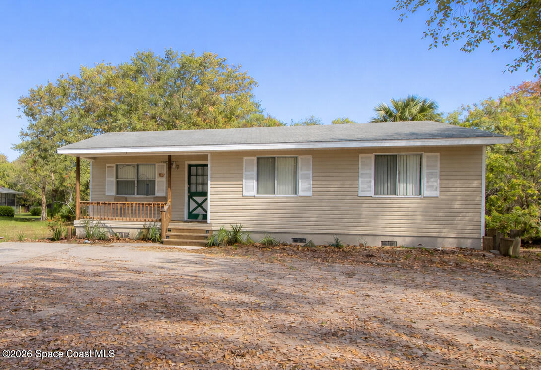 117 Acorn Terrace Sebastian, FL 32958 - Photo 1 of 33 Front