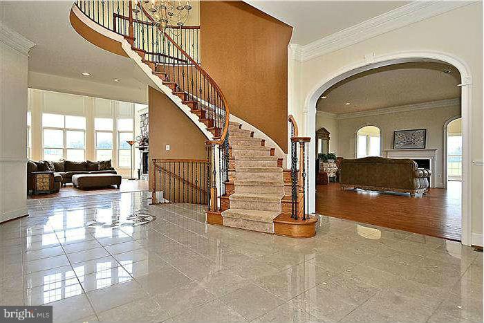 7261 Annapolis Rock Road Gaithersburg, MD 20882 - Photo 2 of 30 Interior General