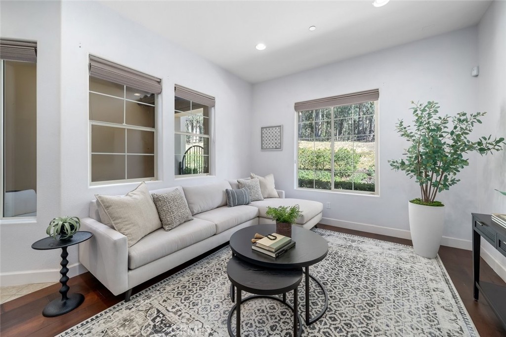 1155 Spring Azure Way Nipomo, CA 93444 - Photo 5 of 48