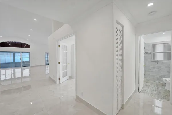 $4,500 | 4966 Southwest 33rd Terrace, Hollywood, FL 33312