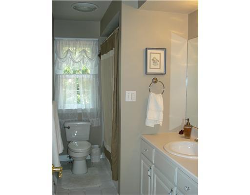 336 South Ritter Sewickley, PA 15143 - Photo 13 of 17 Other. 2ND FULL BATHROOM UPSTAIRS THAT IS MODERN AND UP TO DATE TO ACCOMODATE FAMILY AND GUESTS.