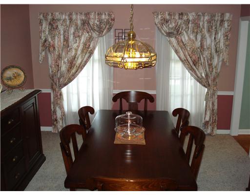 336 South Ritter Sewickley, PA 15143 - Photo 5 of 17 Dining Room. SUNDRENCEHED WINDOWS ACCENT THE LARGE DINING ROOM WITH NEW CARPET AND CHAIR RAIL ACCENT.