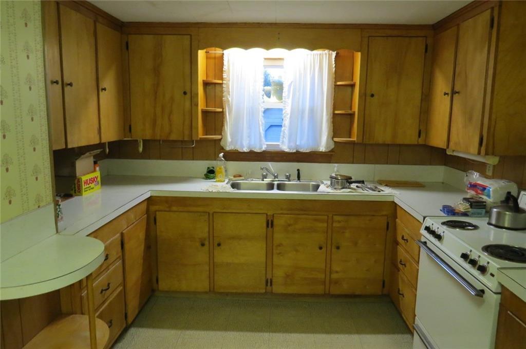 495 Main Road Eddington, ME 04428 - Photo 4 of 26 Plenty of cabinet space