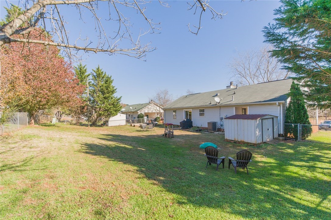 1913 East Calhoun Street Anderson, SC 29621 - Photo 21 of 23
