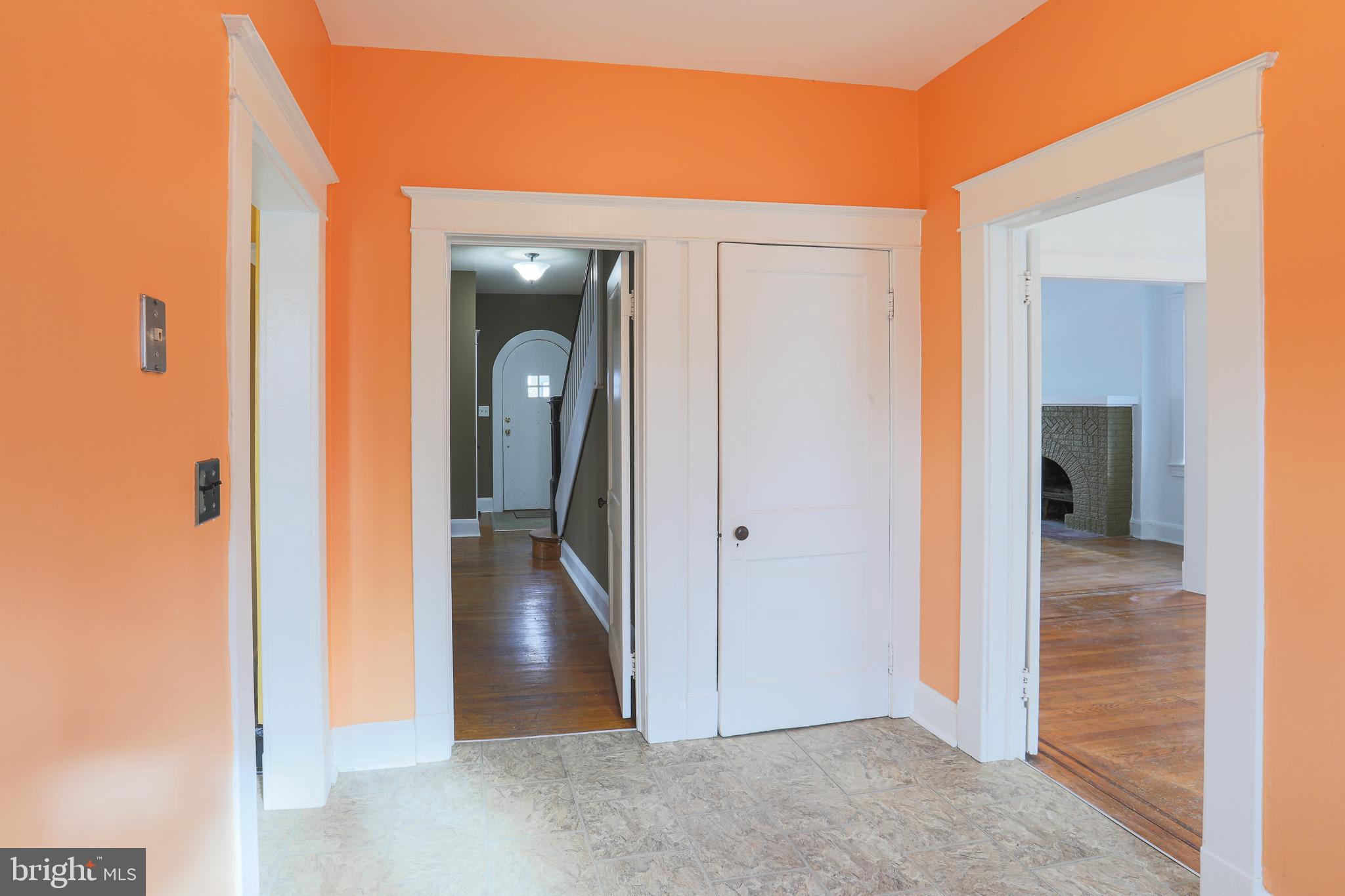 106 Edgewood Road Baltimore, MD 21286 - Photo 19 of 49