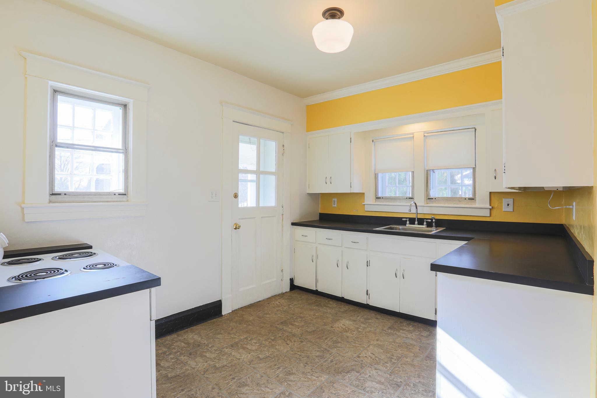 106 Edgewood Road Baltimore, MD 21286 - Photo 20 of 49
