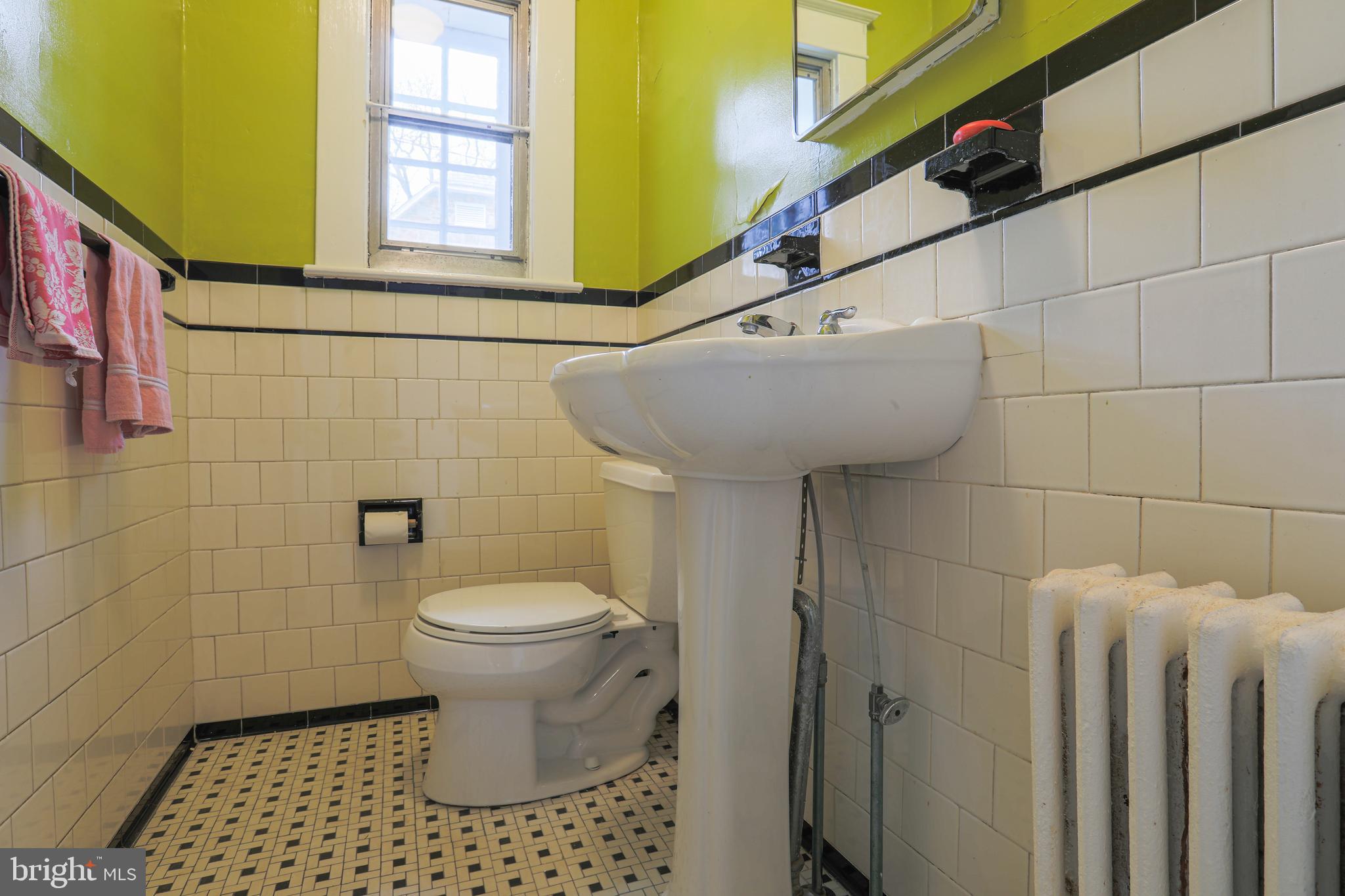106 Edgewood Road Baltimore, MD 21286 - Photo 29 of 49