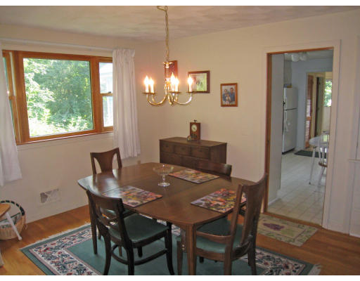 13 Dennison Road Chelmsford, MA 01863 - Photo 10 of 17