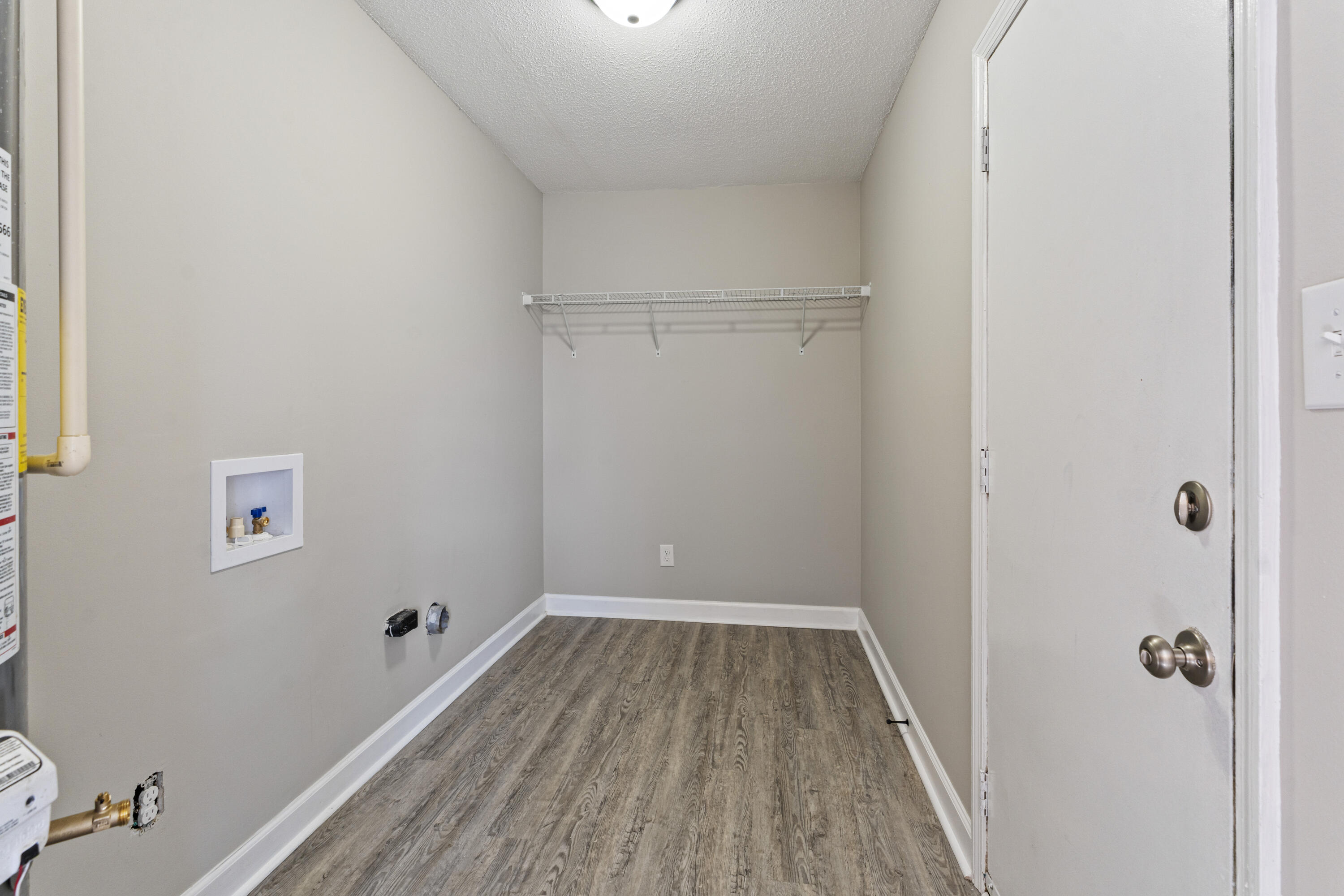 4524 Oakley Pirkle Road Martinez, GA 30907 - Photo 32 of 34 Laundry