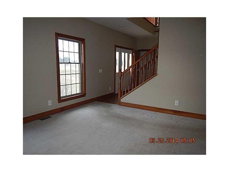 933 Mercer Grove City Road Mercer, PA 16137 - Photo 7 of 15 Living Room.