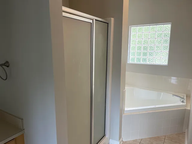 $1,550 | 3400 Old Bainbridge Road, Unit 105, Tallahassee, FL 32303