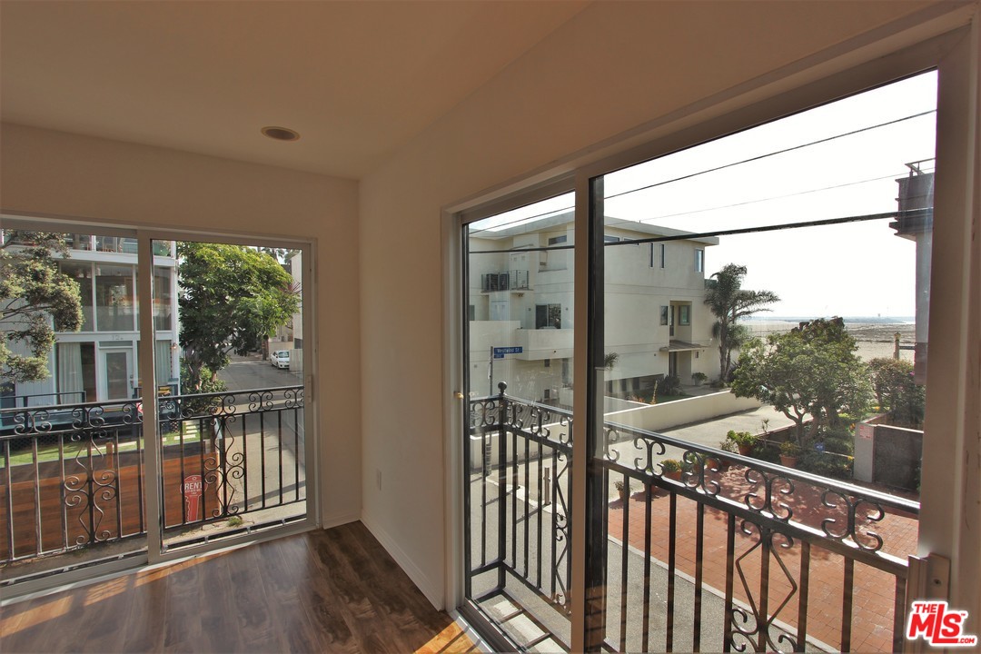 15 Westwind Street, Unit A Marina del Rey, CA 90292 - Photo 10 of 22