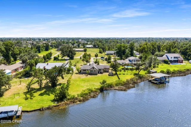 $599,000 | 1803 East 9th Street, Lynn Haven, FL 32444