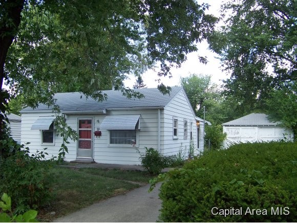 57 Lilac Lane Springfield, IL 62702 - Photo 3 of 12 Gallery Image 3