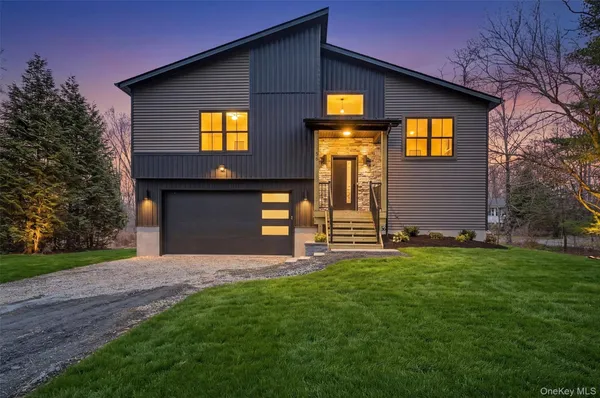 $649,900 | Tbd Crawford Street, Pine Bush, NY 12566