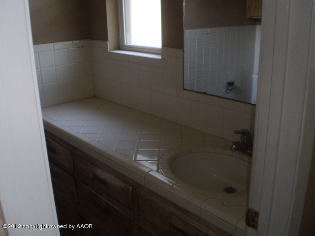 6202 Calumet Road Amarillo, TX 79106 - Photo 10 of 13