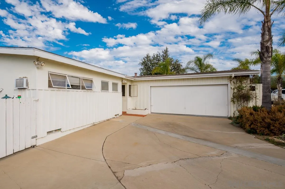 573 Rimrock Road El Cajon, CA 92020 - Photo 3 of 27 Gallery Image 3