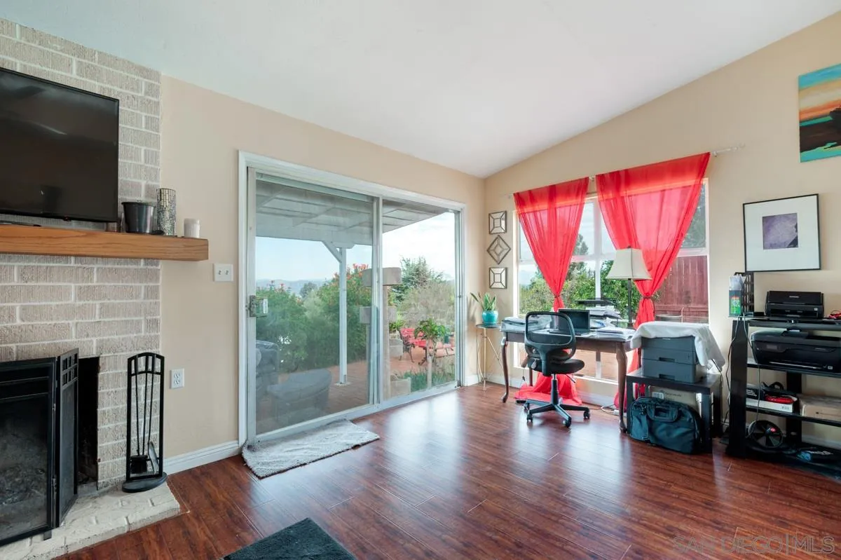573 Rimrock Road El Cajon, CA 92020 - Photo 8 of 27 Gallery Image 8