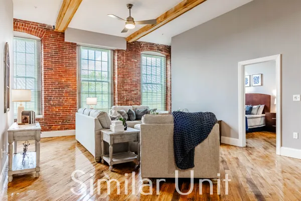 $2,125 | 25 Canal Street, Unit 6, Allenstown, NH 03275