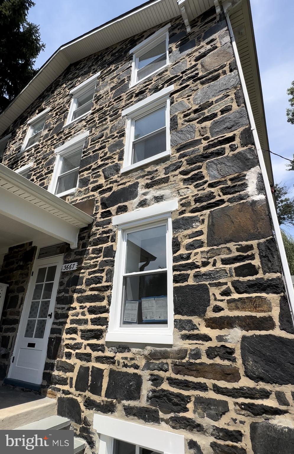 3667 Ash Street Baltimore, MD 21211 - Photo 1 of 5