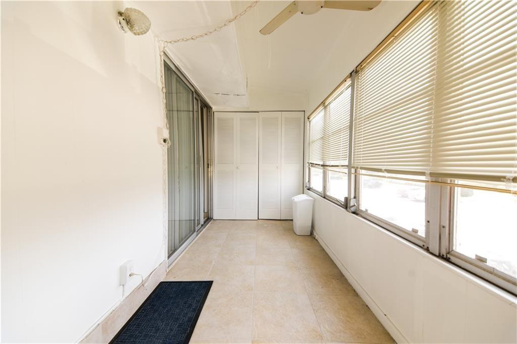 286 Monaco Way, Unit F Delray Beach, FL 33446 - Photo 16 of 22 Photo 16