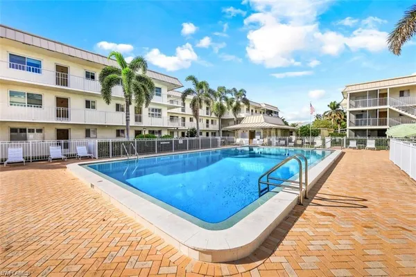 $497,000 | 766 Central Avenue, Unit 101, Naples, FL 34102