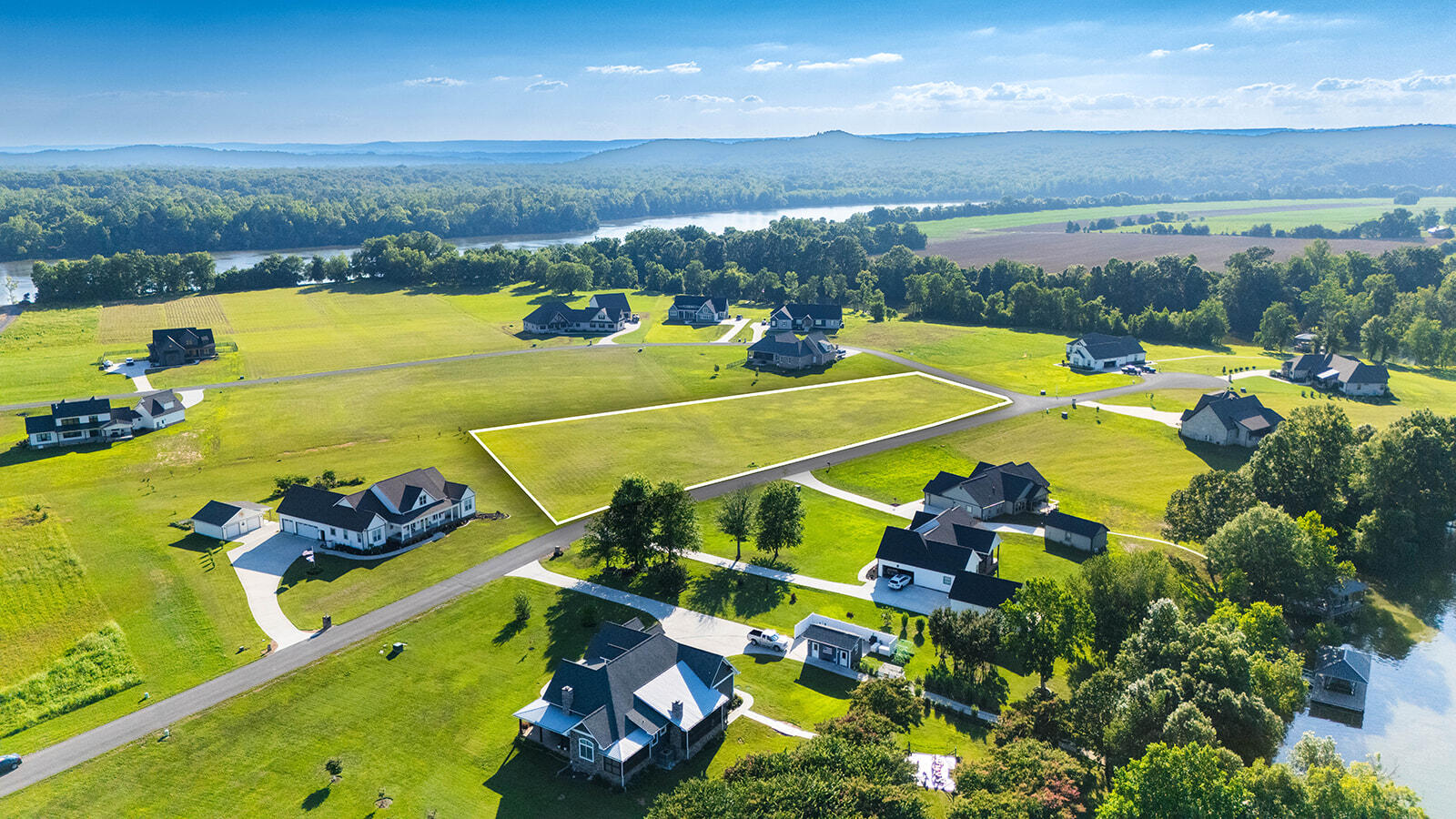 100-101 Espalier Drive Decatur, TN 37322 - Photo 13 of 16 Drone Shots 7.3.25 _5