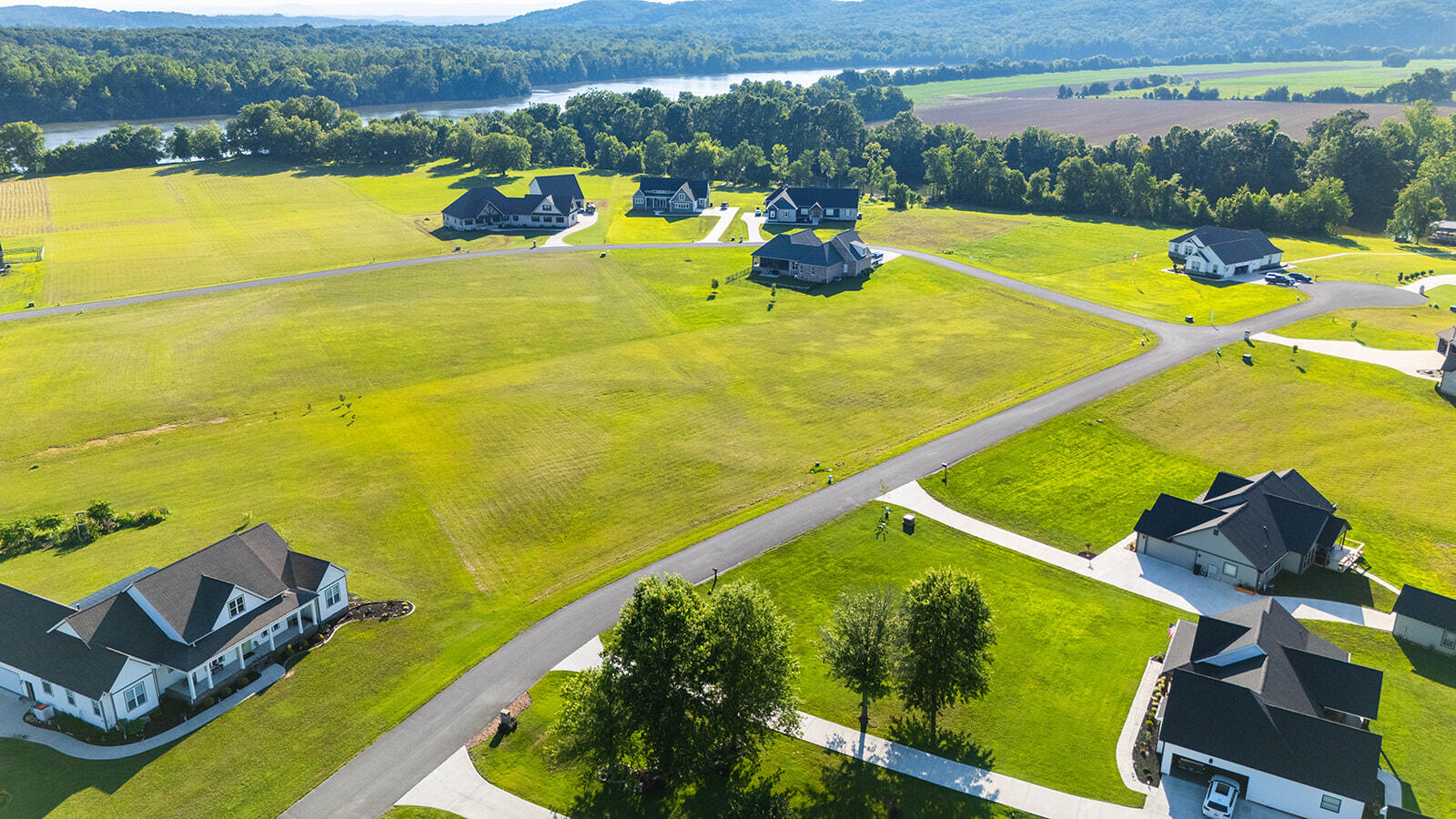 100-101 Espalier Drive Decatur, TN 37322 - Photo 6 of 16 DJI_20250703184247_0123_D