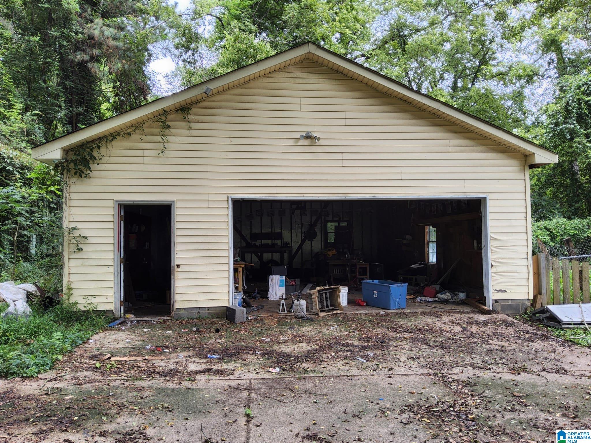 104 Wickstead Road Bessemer, AL 35023 - Photo 5 of 22