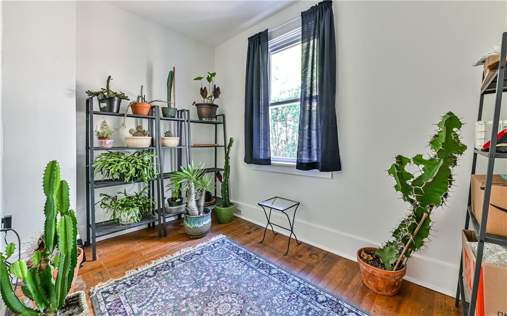 4006 Franklin Road Pittsburgh, PA 15214 - Photo 17 of 25 Gallery Image 17