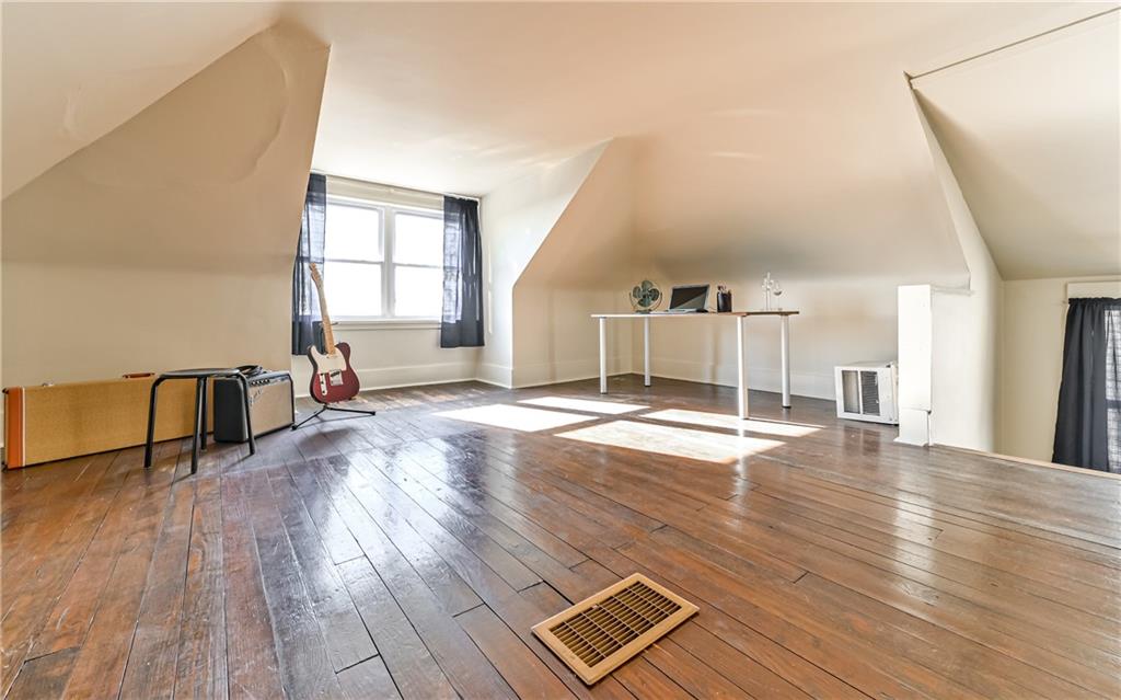 4006 Franklin Road Pittsburgh, PA 15214 - Photo 19 of 25 Gallery Image 19