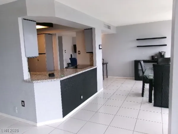 $2,490 | 3111 Bel Air Drive, Unit 9E, Las Vegas, NV 89109