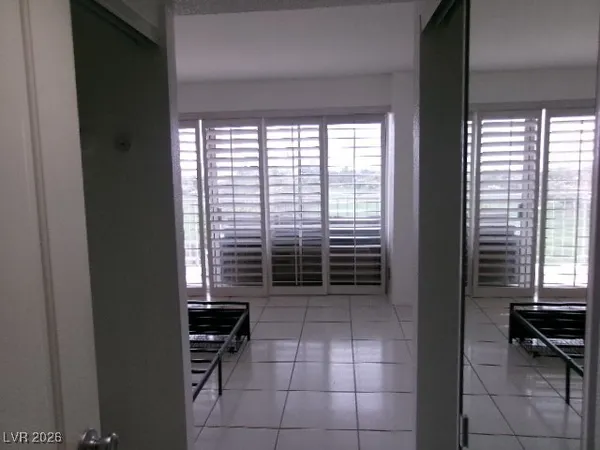 $2,490 | 3111 Bel Air Drive, Unit 9E, Las Vegas, NV 89109