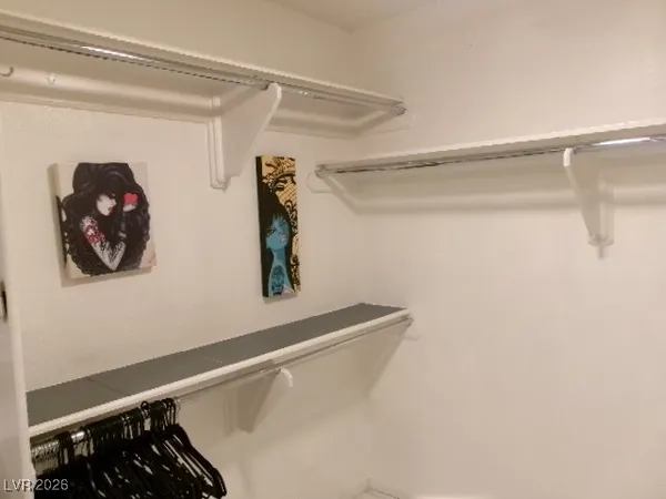 $2,490 | 3111 Bel Air Drive, Unit 9E, Las Vegas, NV 89109