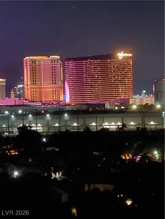 $2,490 | 3111 Bel Air Drive, Unit 9E, Las Vegas, NV 89109