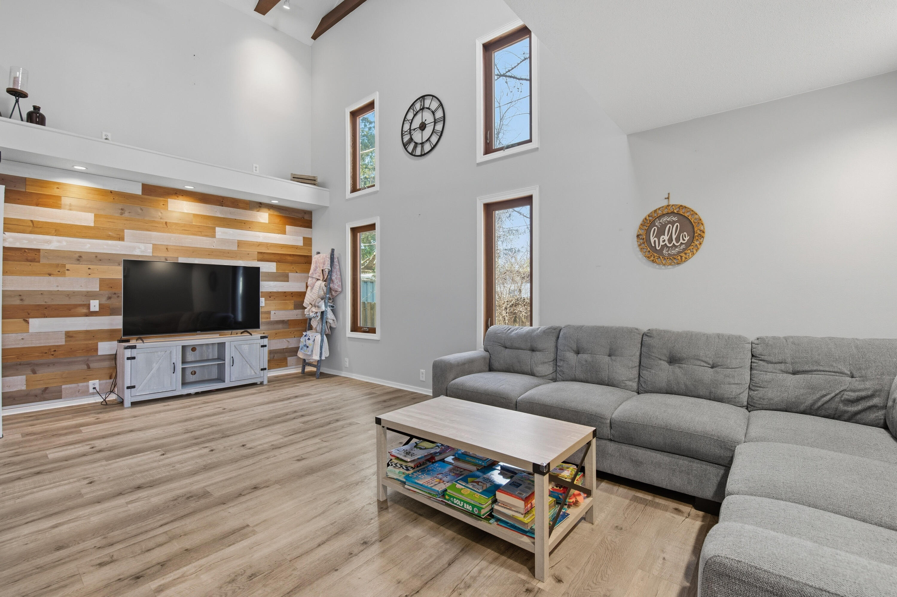 W839 Miramar Road East Troy, WI 53120 - Photo 14 of 34 Living Room